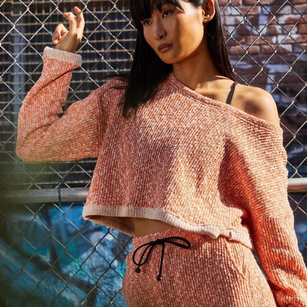 New Koral Valor Crop Sweater XL
